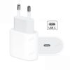 Компактно зарядно за айфон с USB-C порт и адаптер.