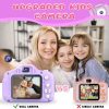 Момичета с усмивки, използващи STELS FunShot W390 – модерна детска камера.